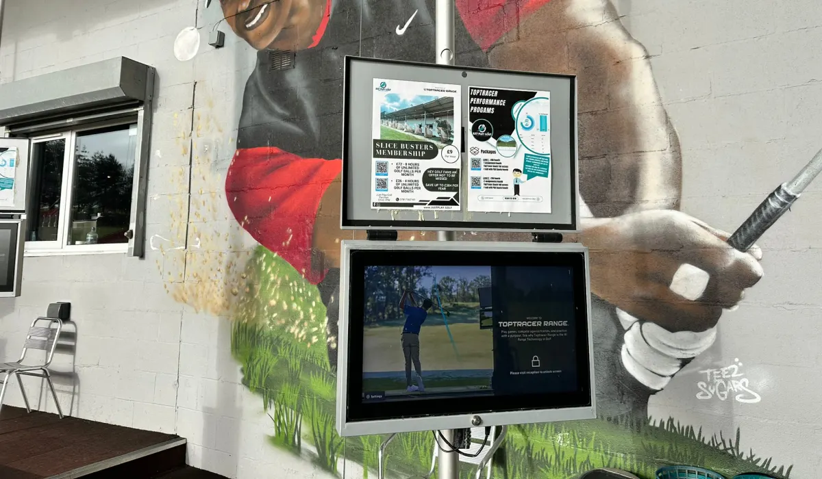 the-only-golf-range-in-the-rhondda Range Bay